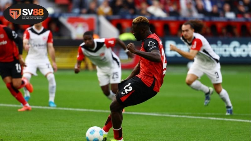 Soi kèo bóng đá Leverkusen vs Frankfurt, 01h30 ngày 13/9, HLV xuất chiêu 2 Thông tin lực lượng Leverkusen vs Frankfurt mới nhất